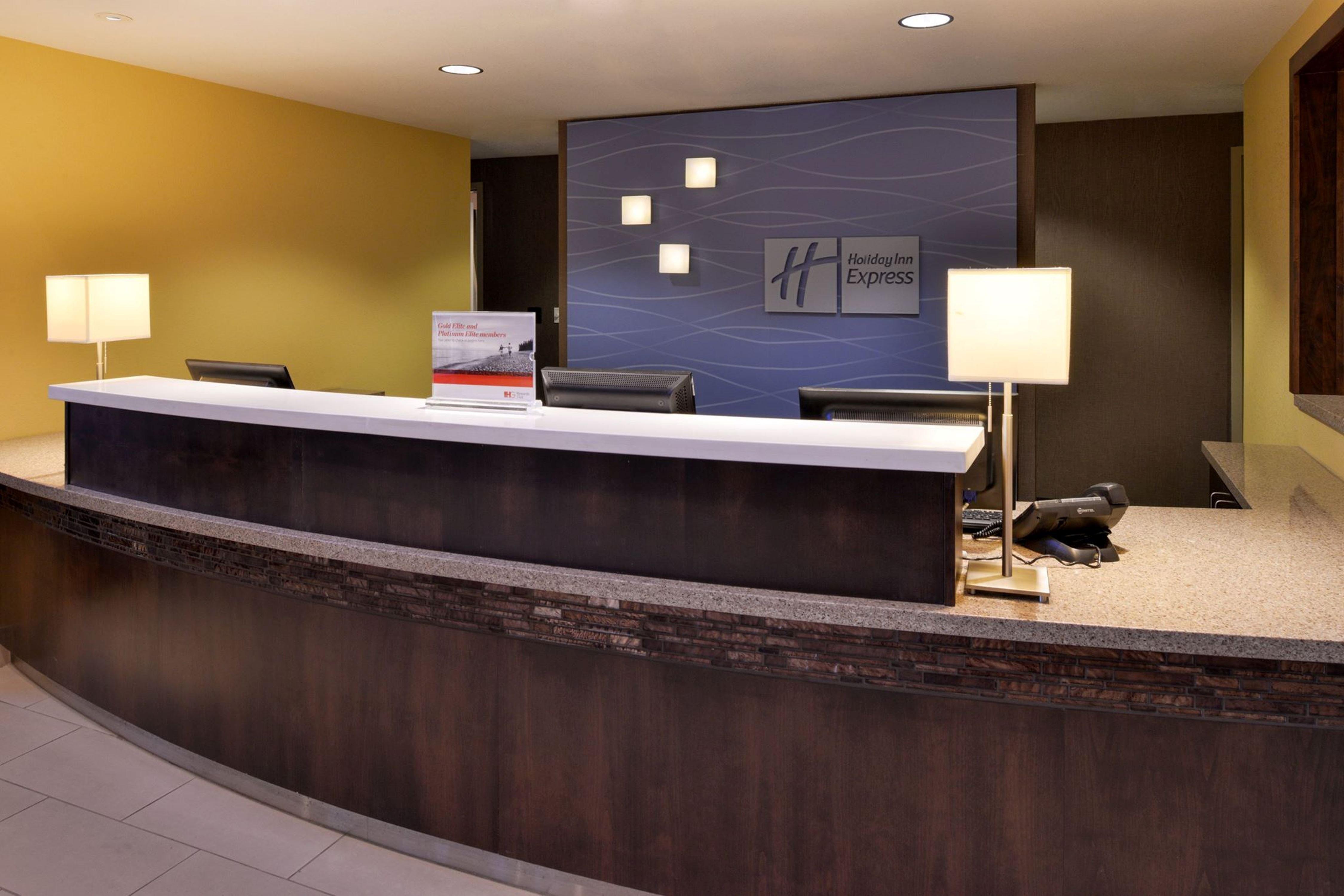 Holiday Inn Express & Suites Page - Lake Powell Area By Ihg Exterior photo