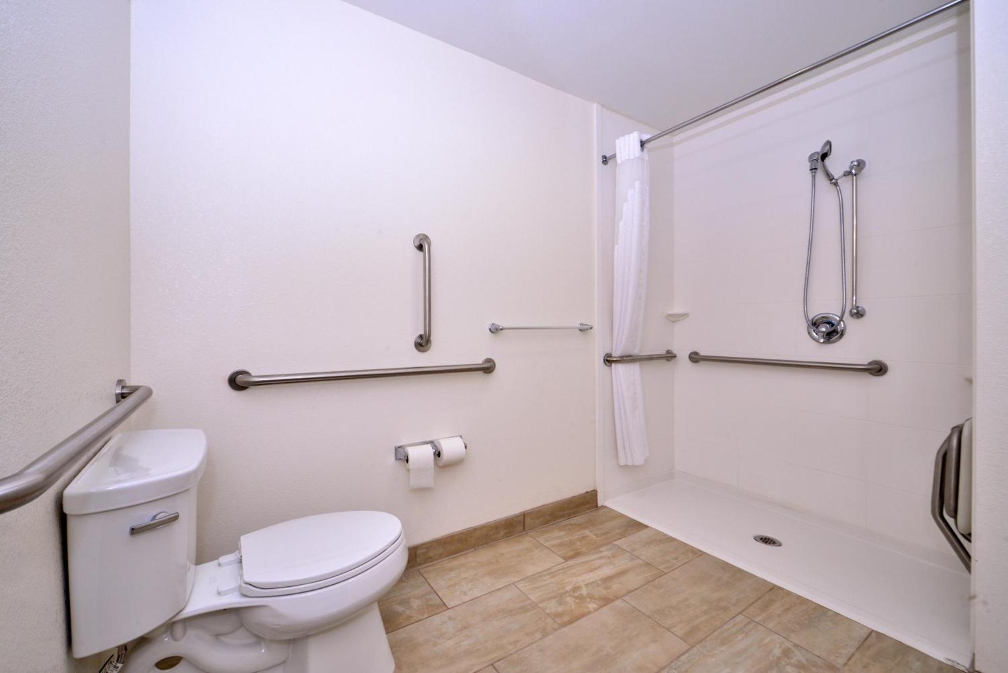 Holiday Inn Express & Suites Page - Lake Powell Area By Ihg Exterior photo